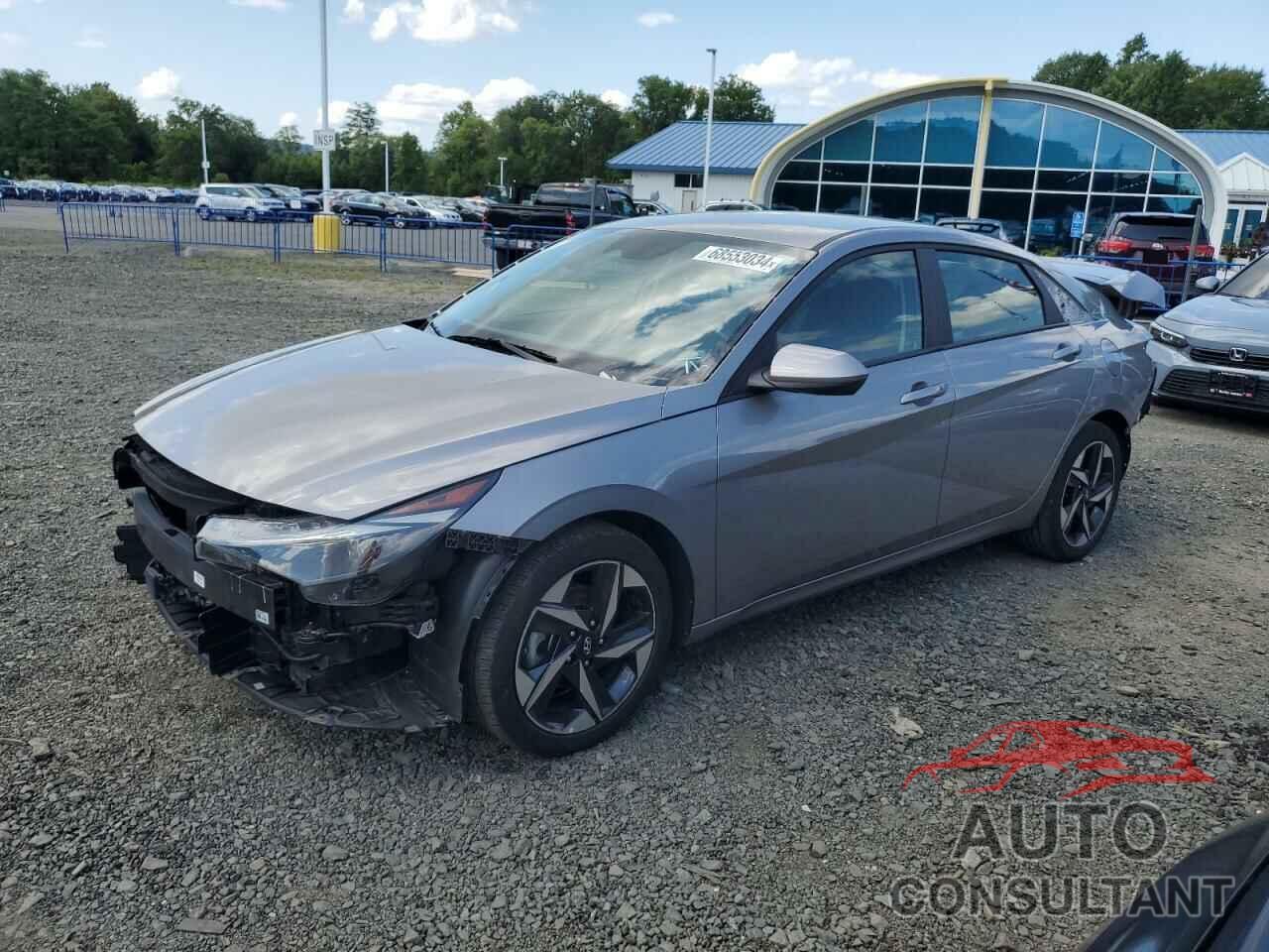 HYUNDAI ELANTRA 2023 - KMHLS4AG7PU429094