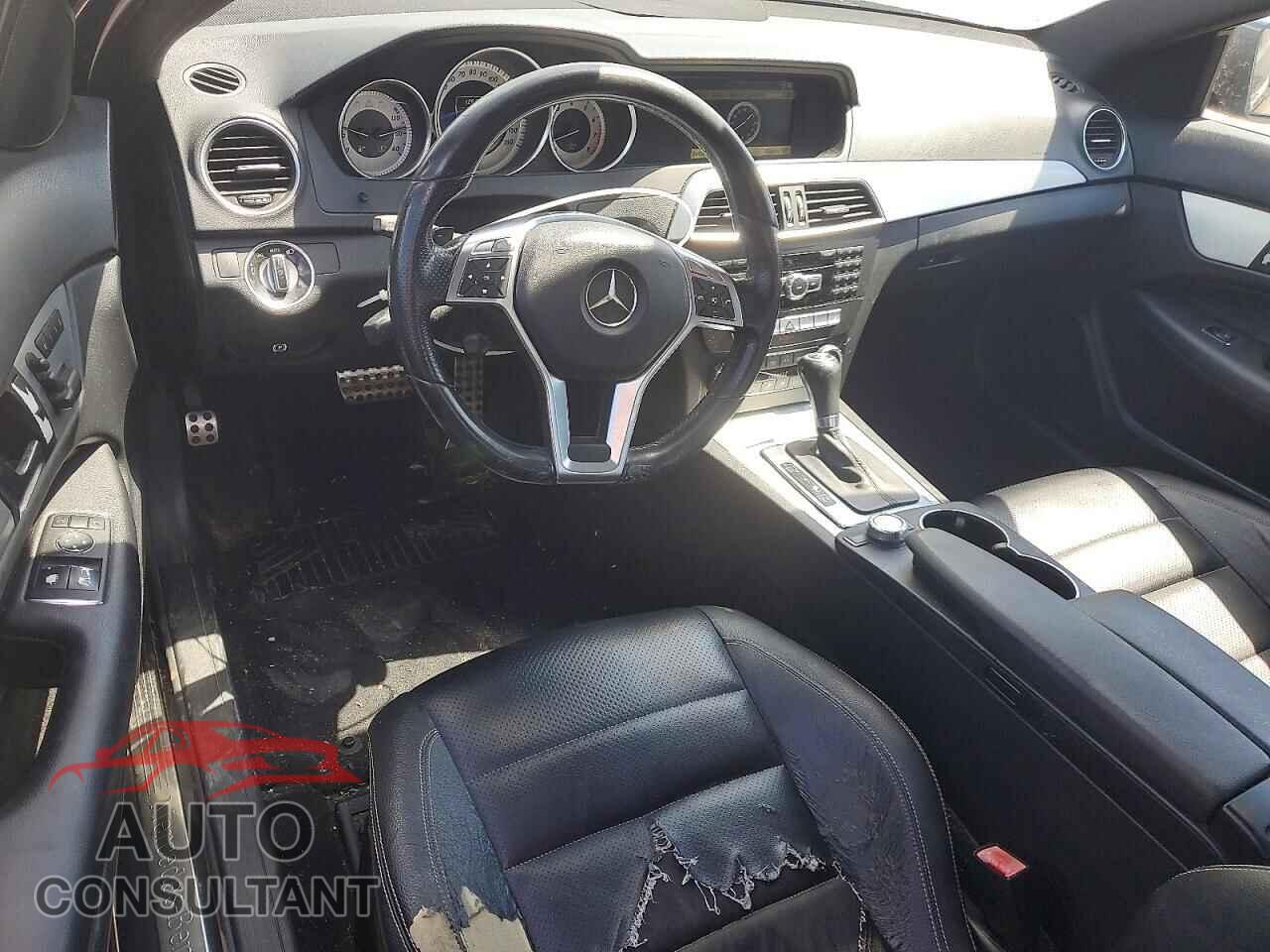 MERCEDES-BENZ C-CLASS 2012 - WDDGJ4HB9CF867025