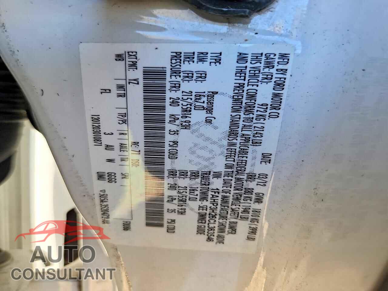 FORD FOCUS 2012 - 1FAHP3H26CL363546
