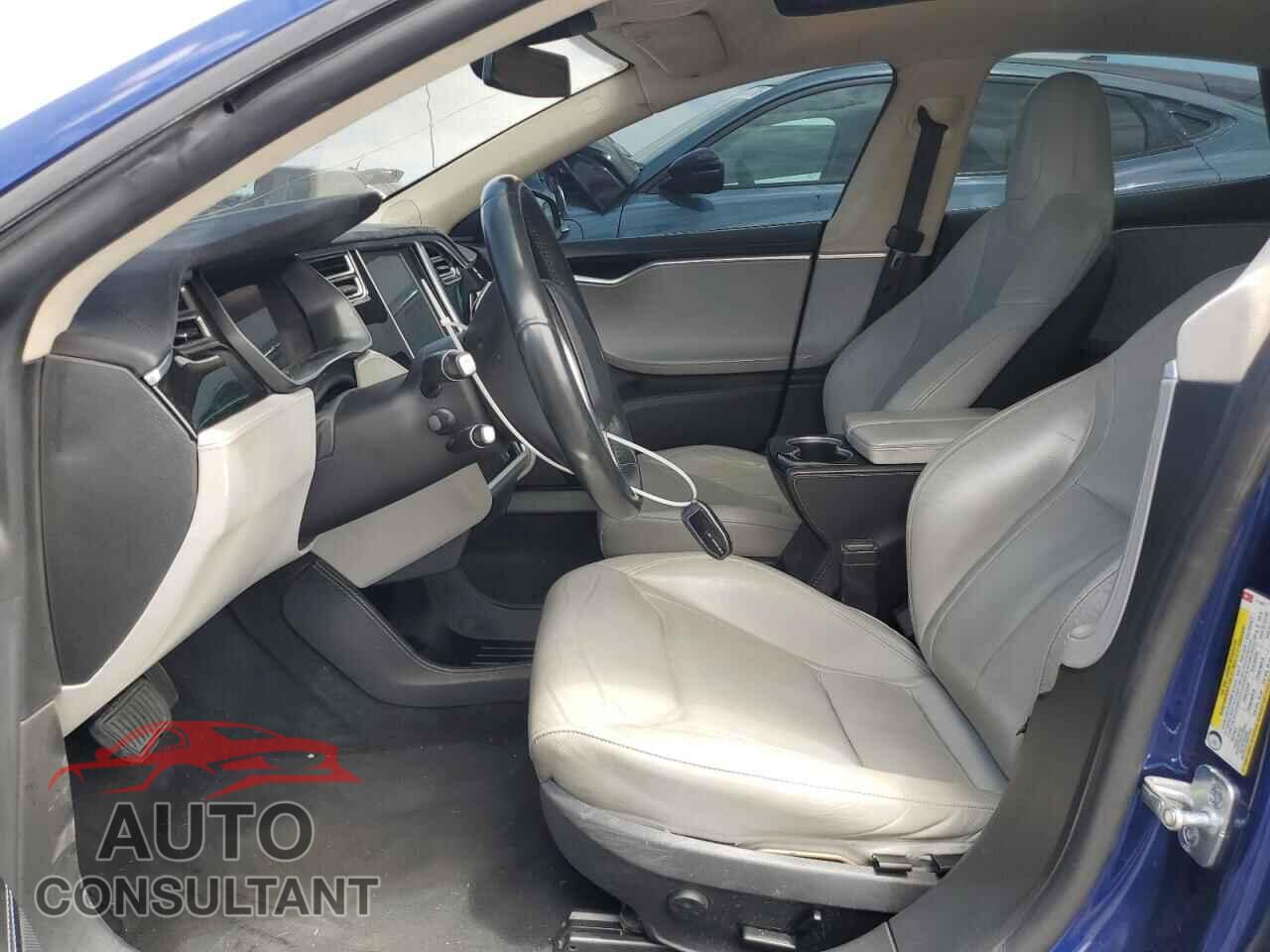 TESLA MODEL S 2015 - 5YJSA1E24FF117421