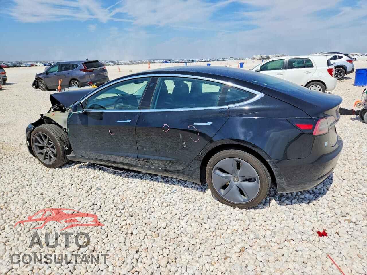 TESLA MODEL 3 2020 - 5YJ3E1EA9LF704533