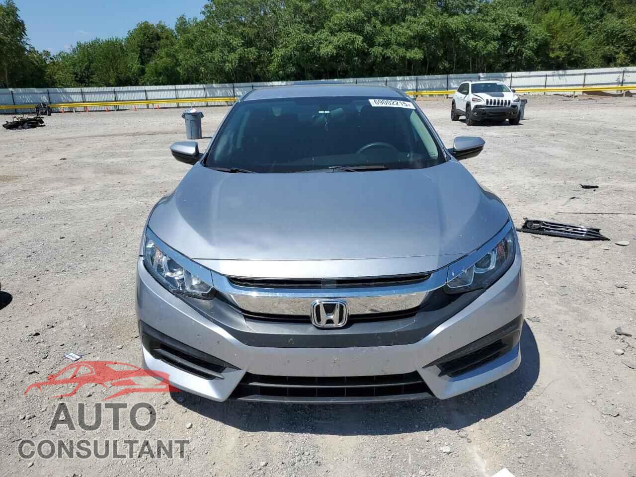 HONDA CIVIC 2017 - 19XFC2F59HE050575