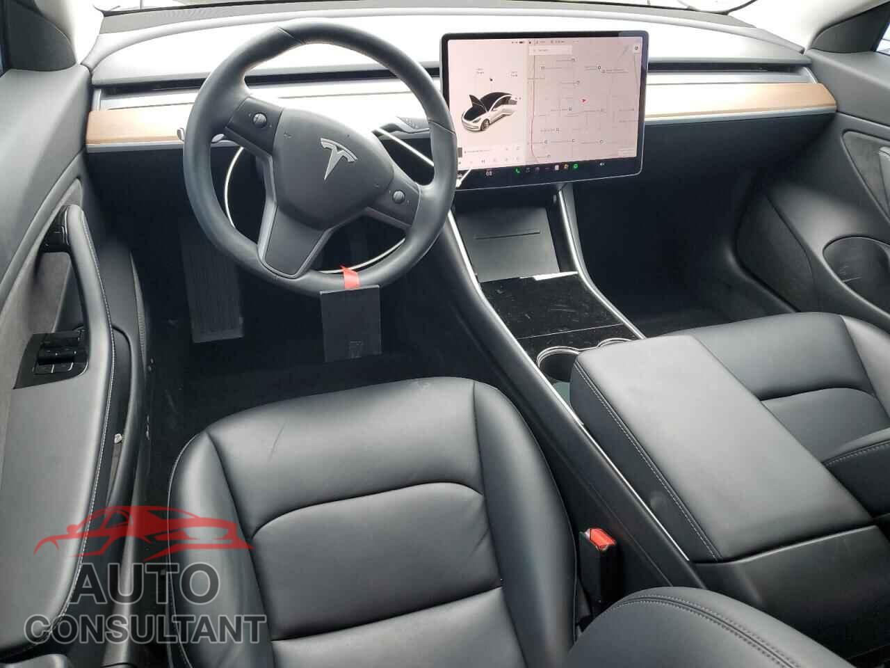 TESLA MODEL 3 2018 - 5YJ3E1EA5JF059120