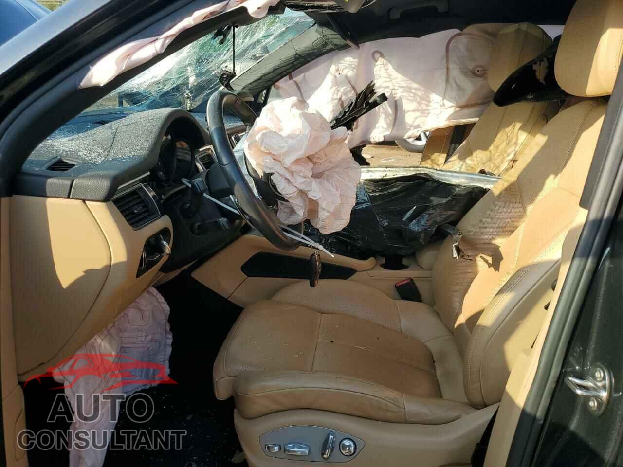 PORSCHE MACAN 2018 - WP1AA2A51JLB01425