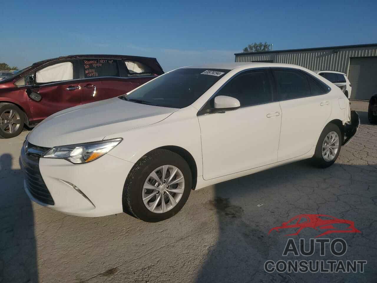 TOYOTA CAMRY 2017 - 4T1BF1FK8HU647039