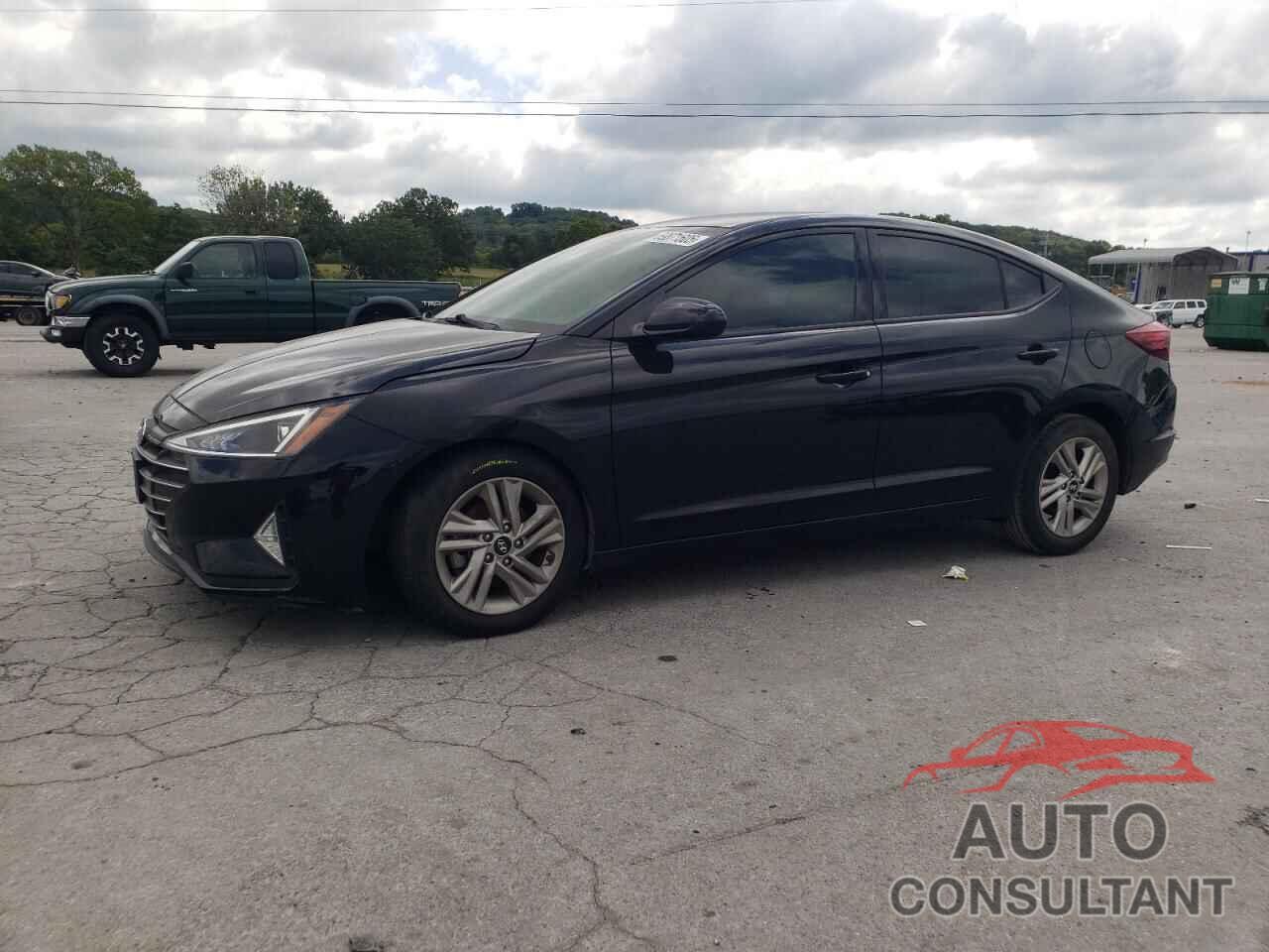 HYUNDAI ELANTRA 2020 - 5NPD84LF8LH520598