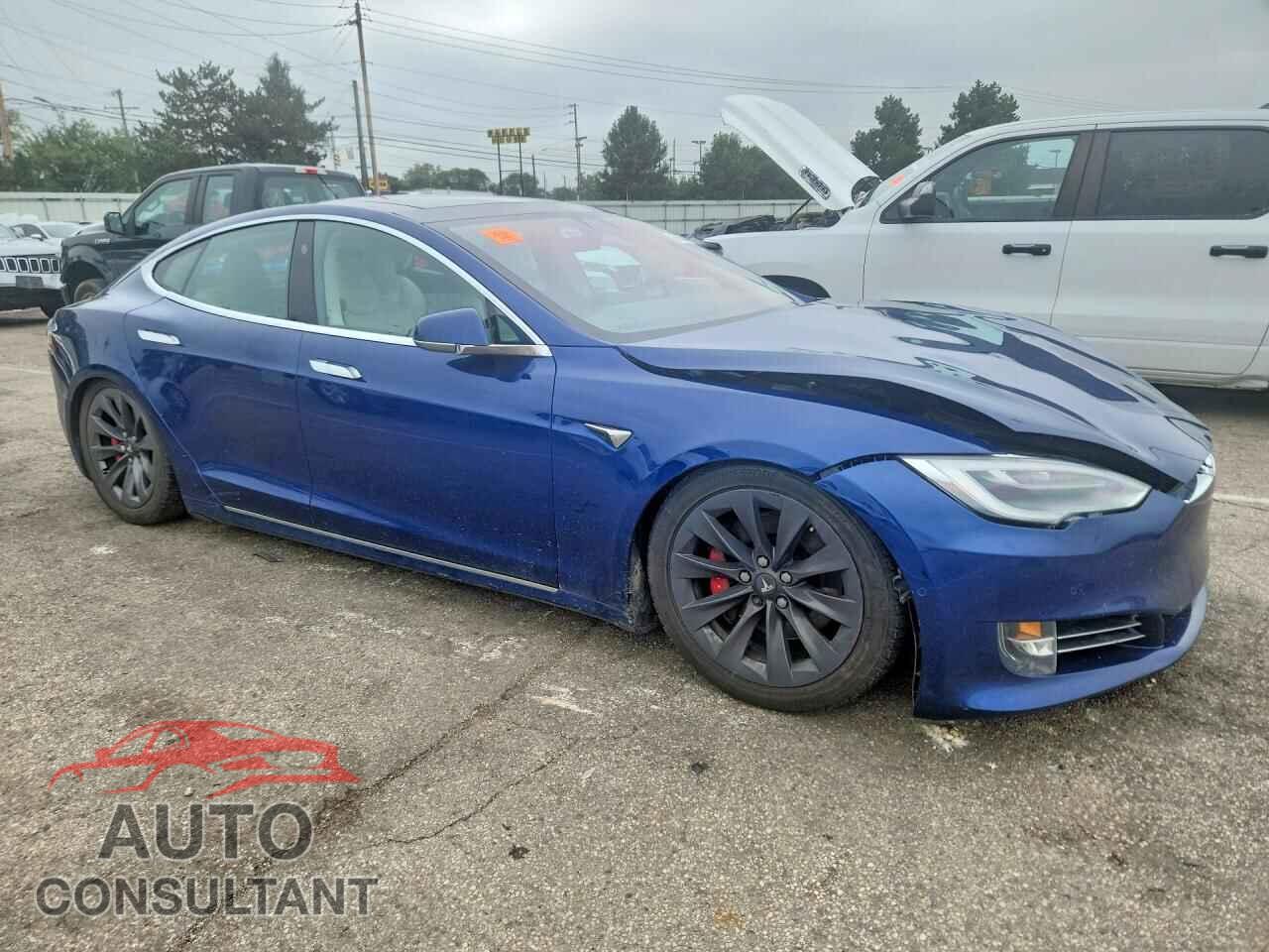 TESLA MODEL S 2018 - 5YJSA1E47JF240558