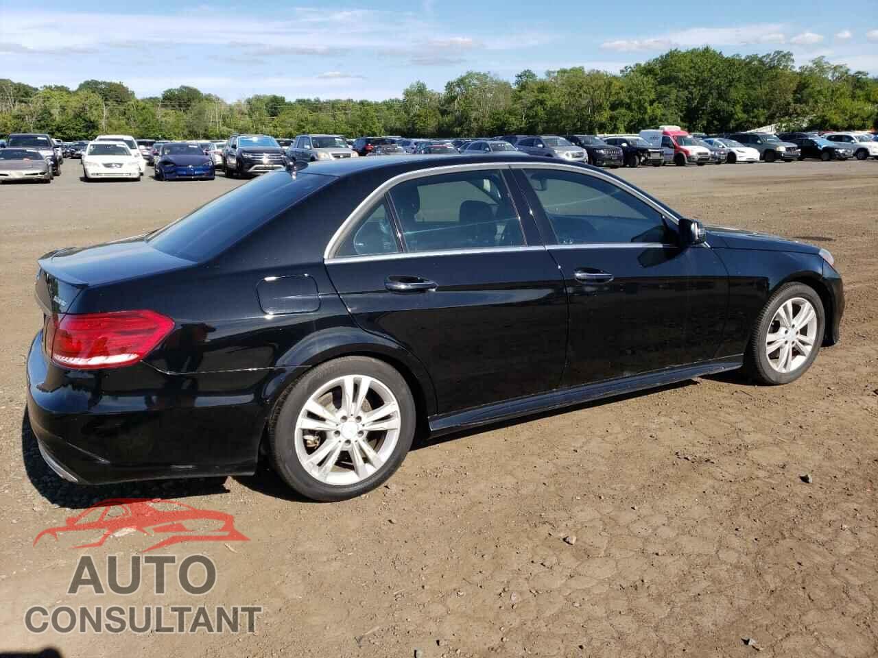 MERCEDES-BENZ E-CLASS 2014 - WDDHF9FB8EA876093