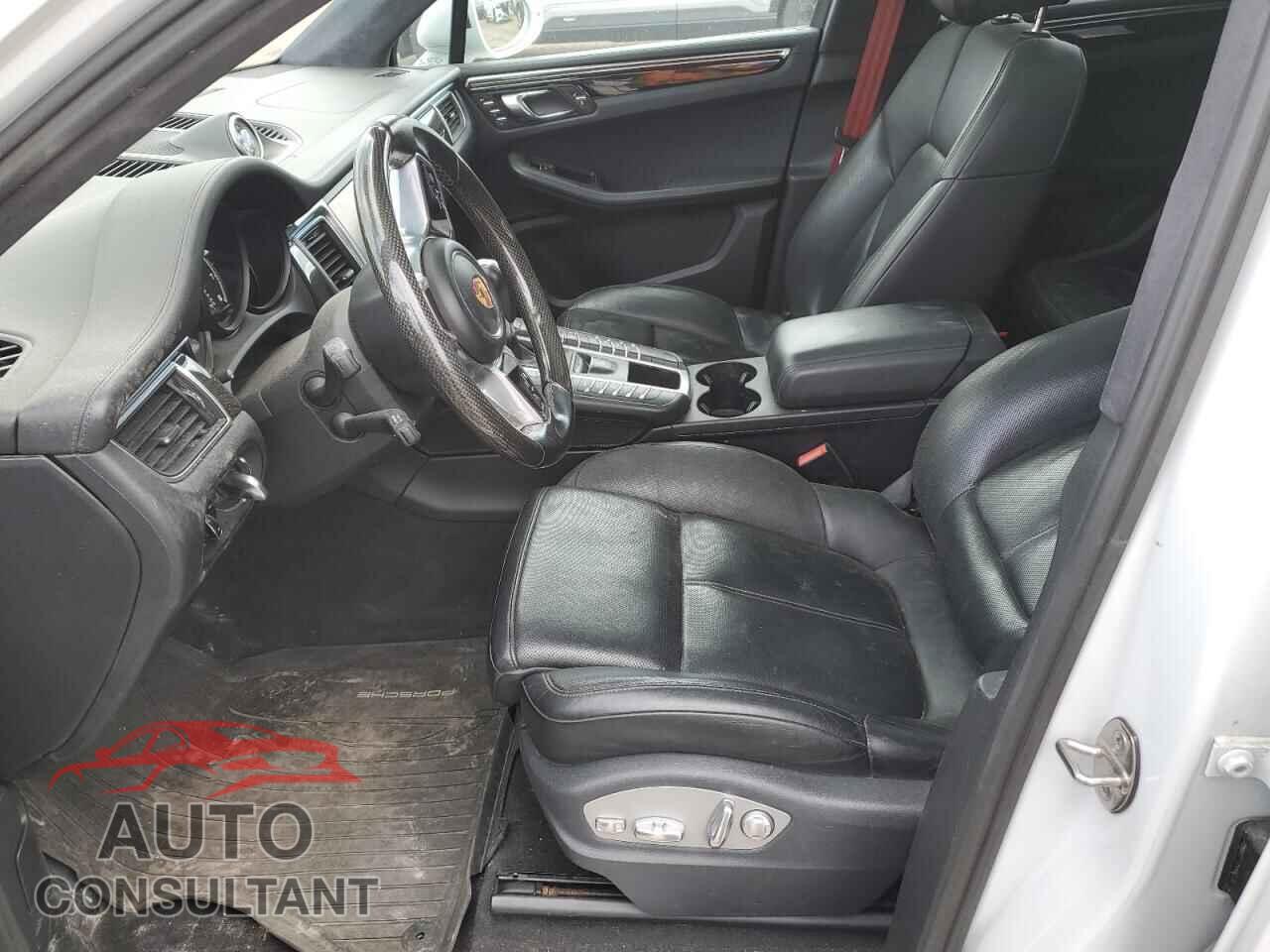 PORSCHE MACAN 2016 - WP1AF2A53GLB90893