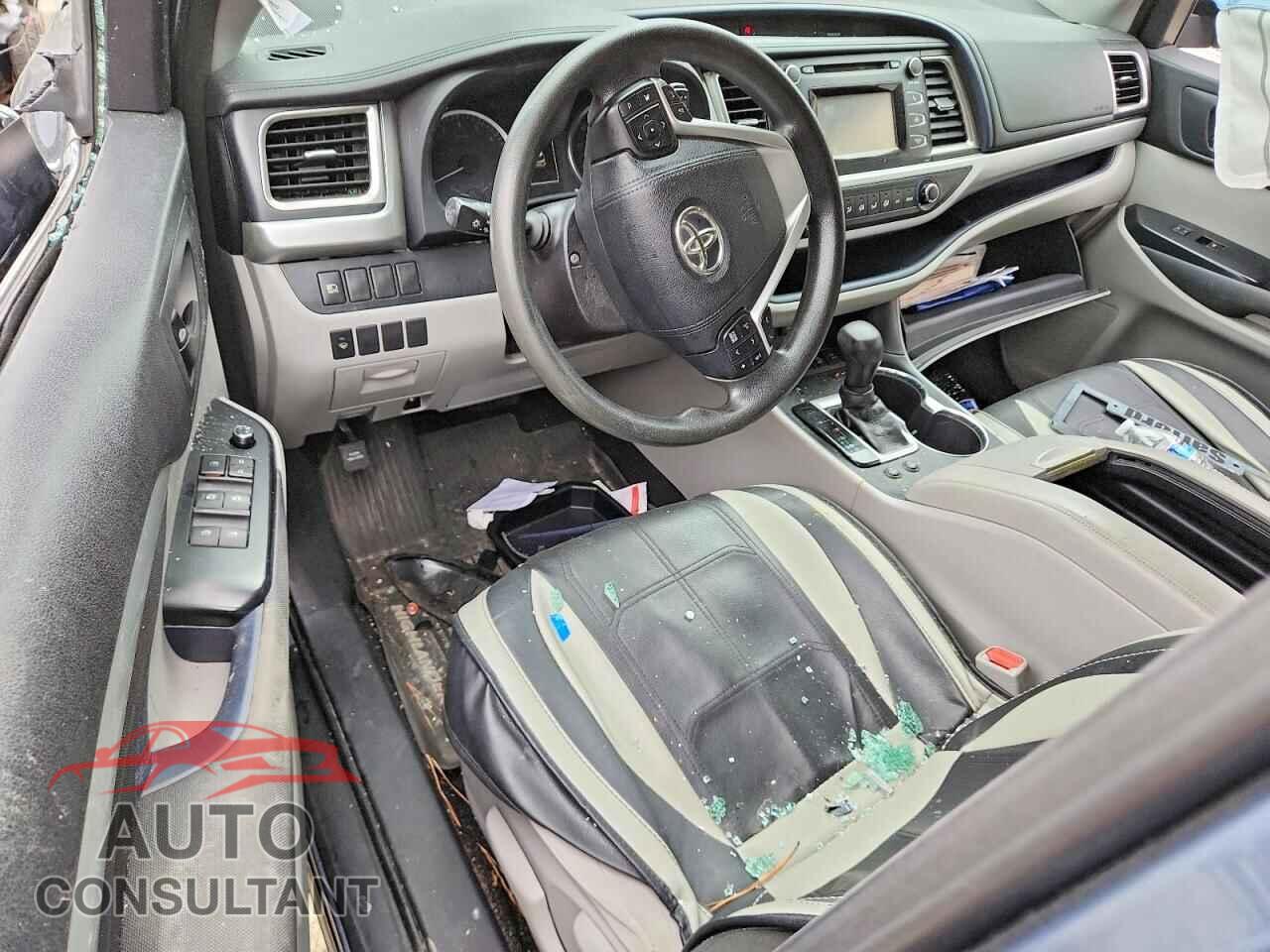 TOYOTA HIGHLANDER 2017 - 5TDBZRFH1HS442911