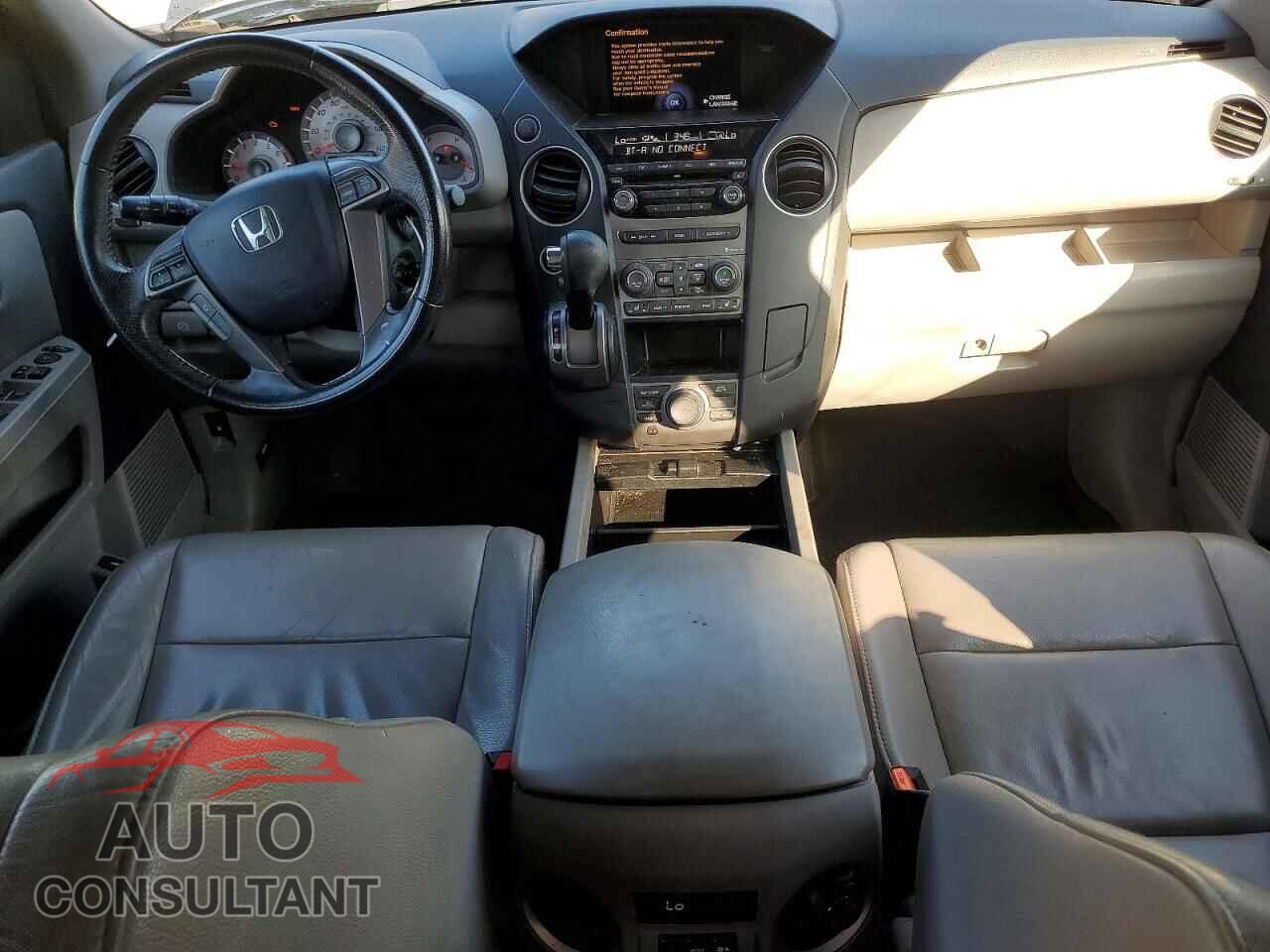 HONDA PILOT 2012 - 5FNYF4H71CB073877