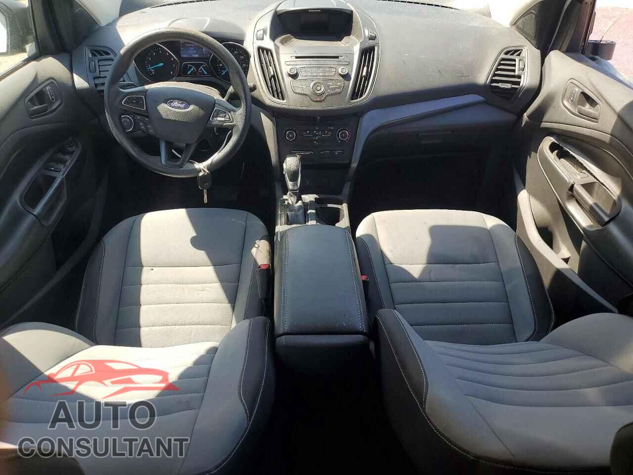 FORD ESCAPE 2018 - 1FMCU0F76JUA33113