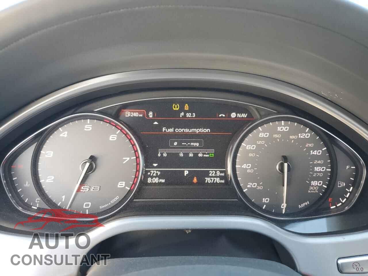 AUDI S8 2013 - WAUD2AFD0DN015678