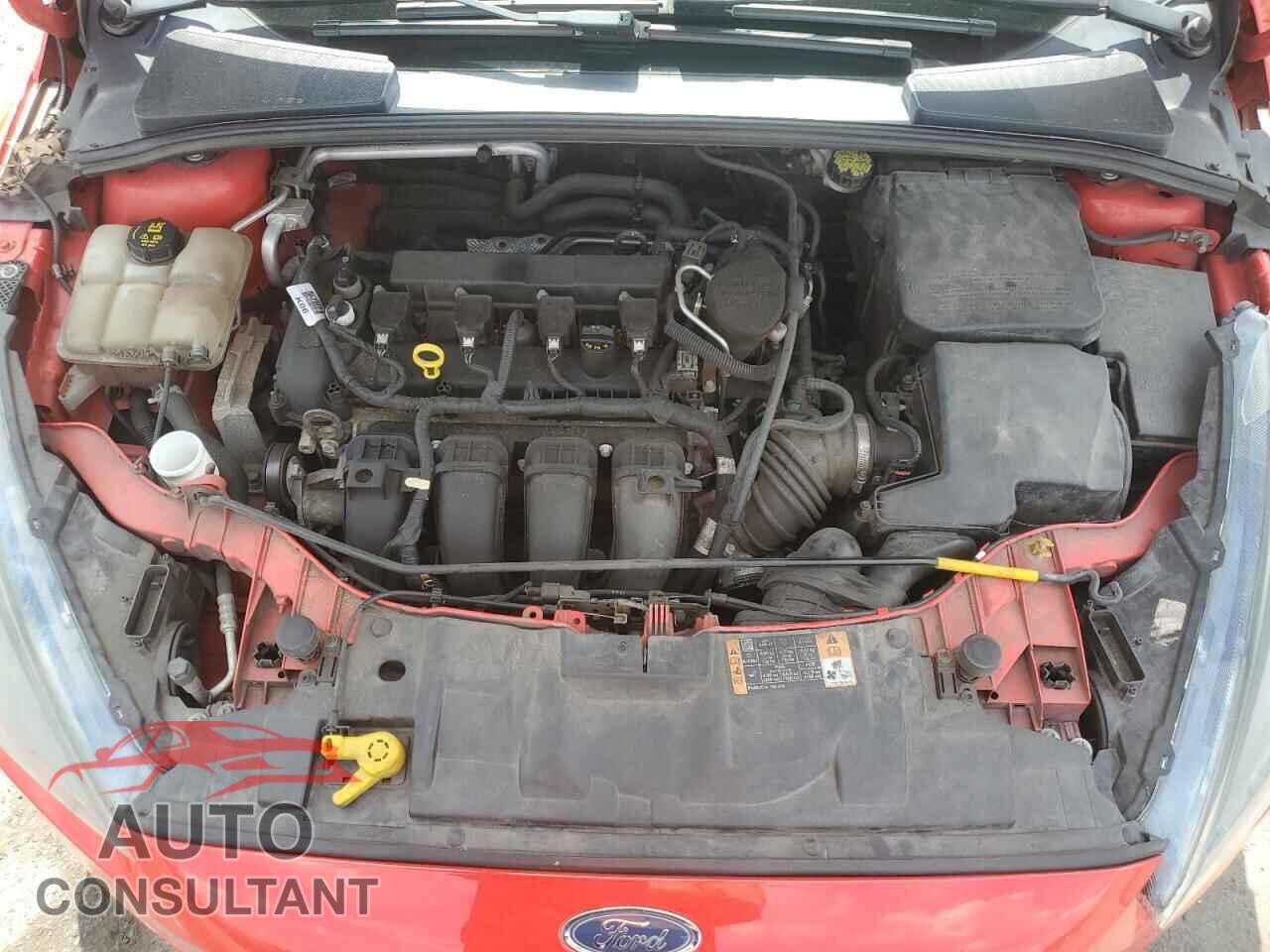 FORD FOCUS 2015 - 1FADP3F29FL344642