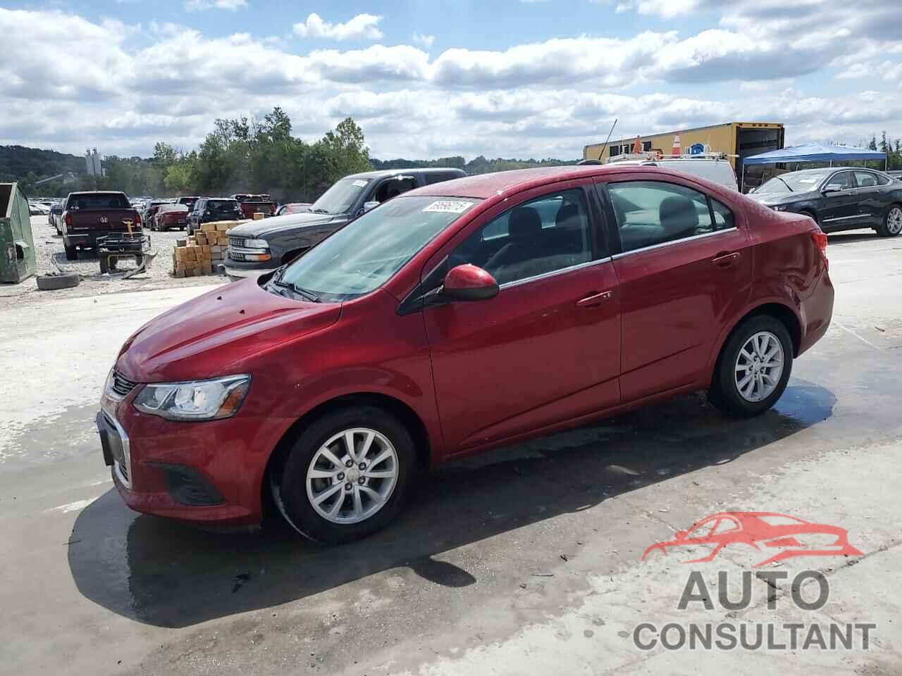 CHEVROLET SONIC 2018 - 1G1JD5SH4J4113770