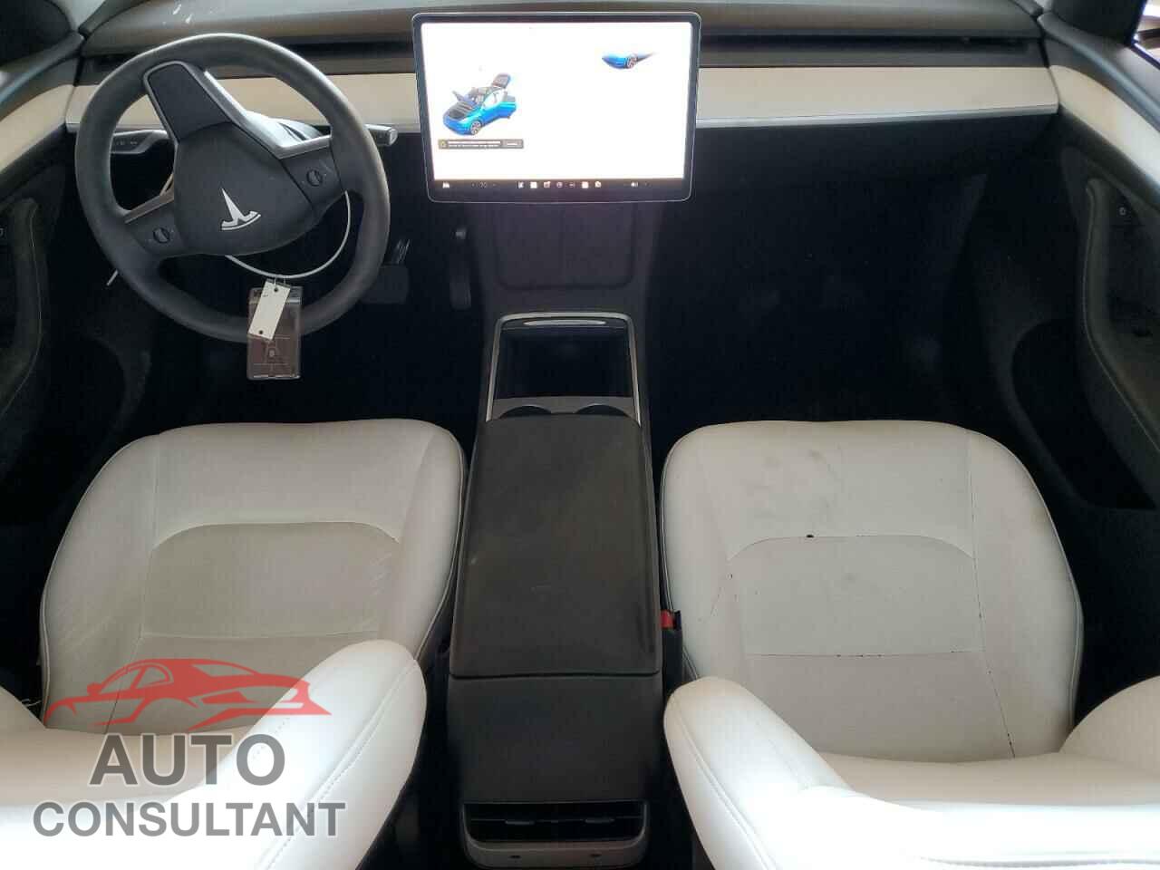 TESLA MODEL Y 2024 - 7SAYGDEE9RA320636
