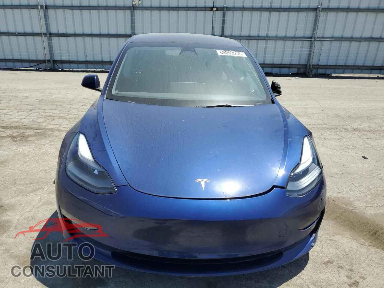 TESLA MODEL 3 2023 - 5YJ3E1EA5PF579083