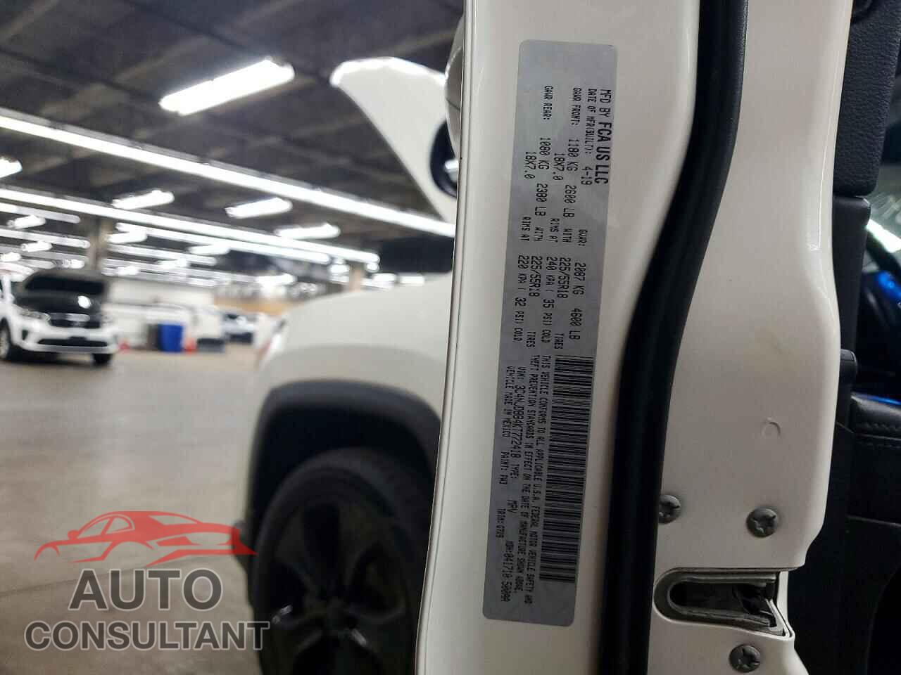 JEEP COMPASS 2019 - 3C4NJDBB4KT772418