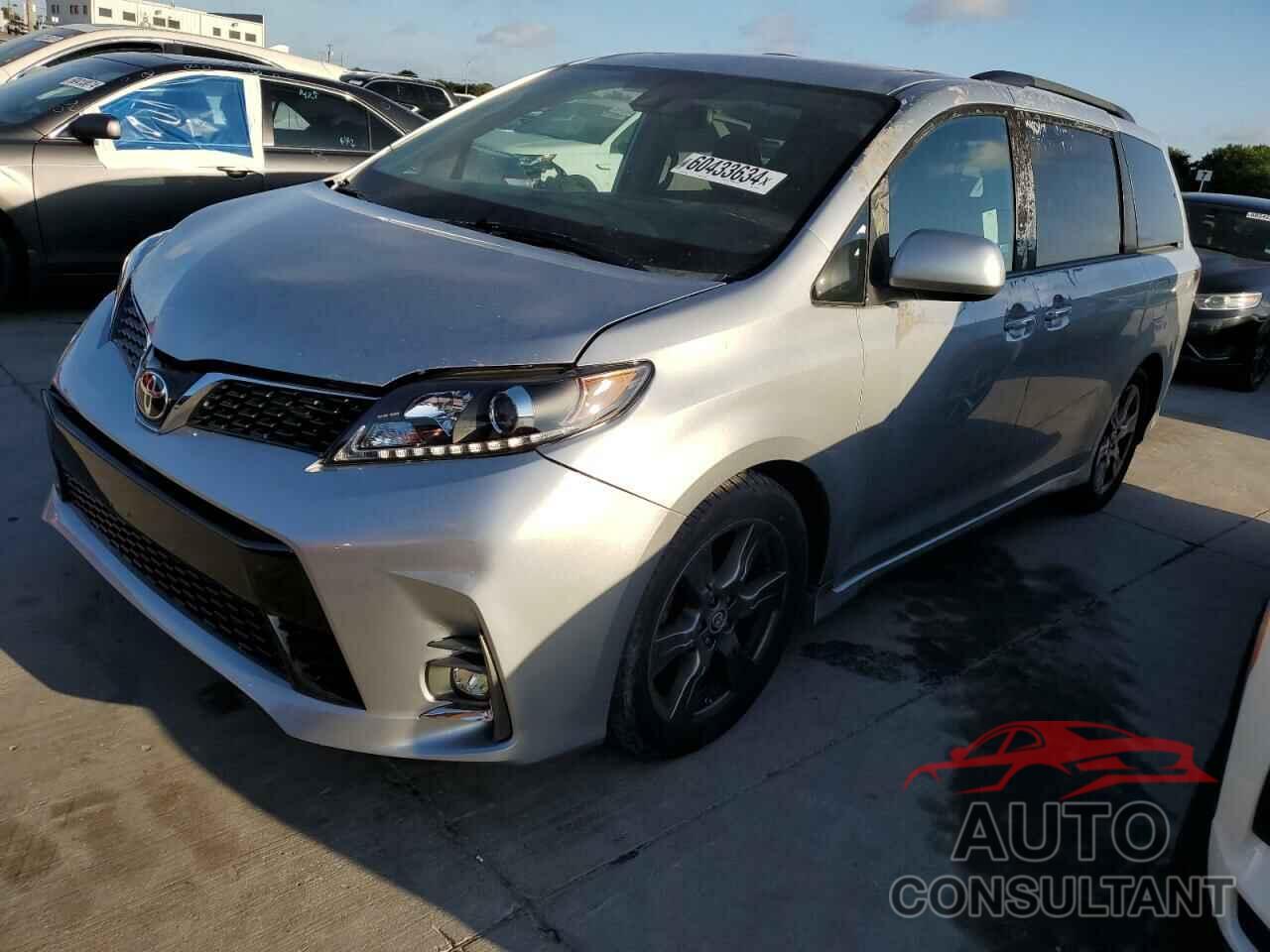 TOYOTA SIENNA 2019 - 5TDXZ3DC7KS969028