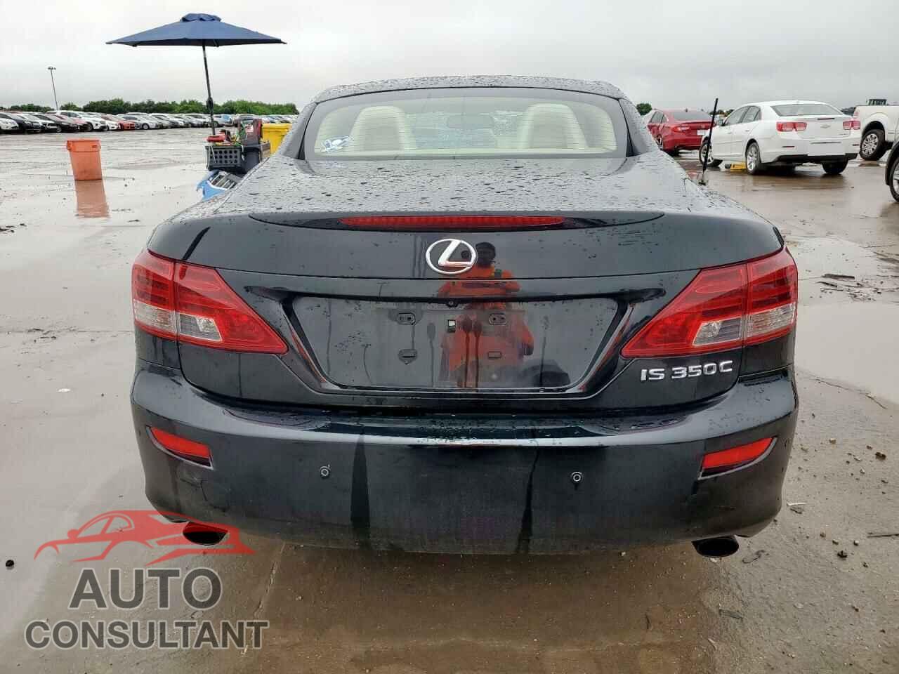 LEXUS IS 2011 - JTHFE2C22B2506522