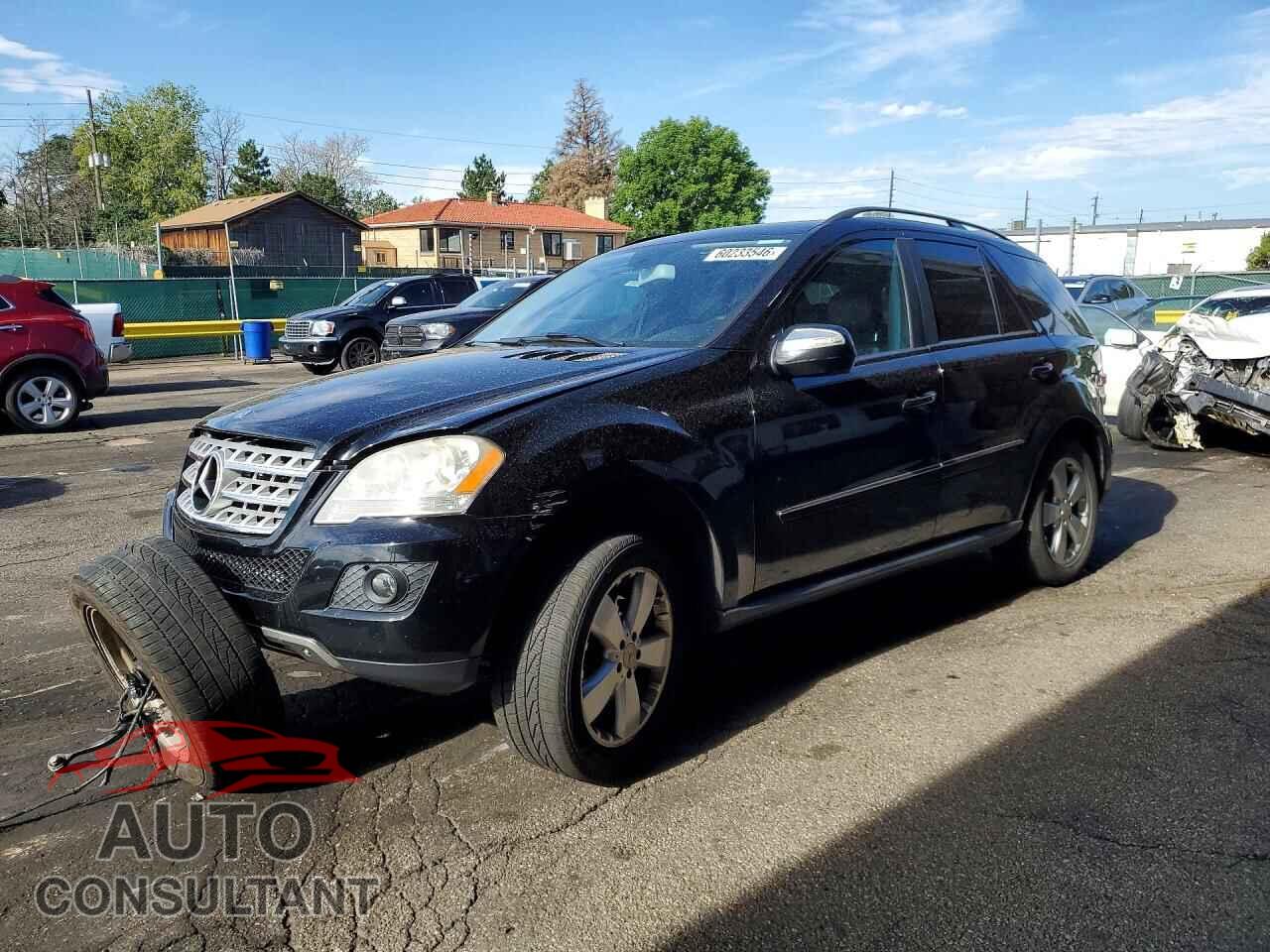 MERCEDES-BENZ M-CLASS 2009 - 4JGBB86E09A489121