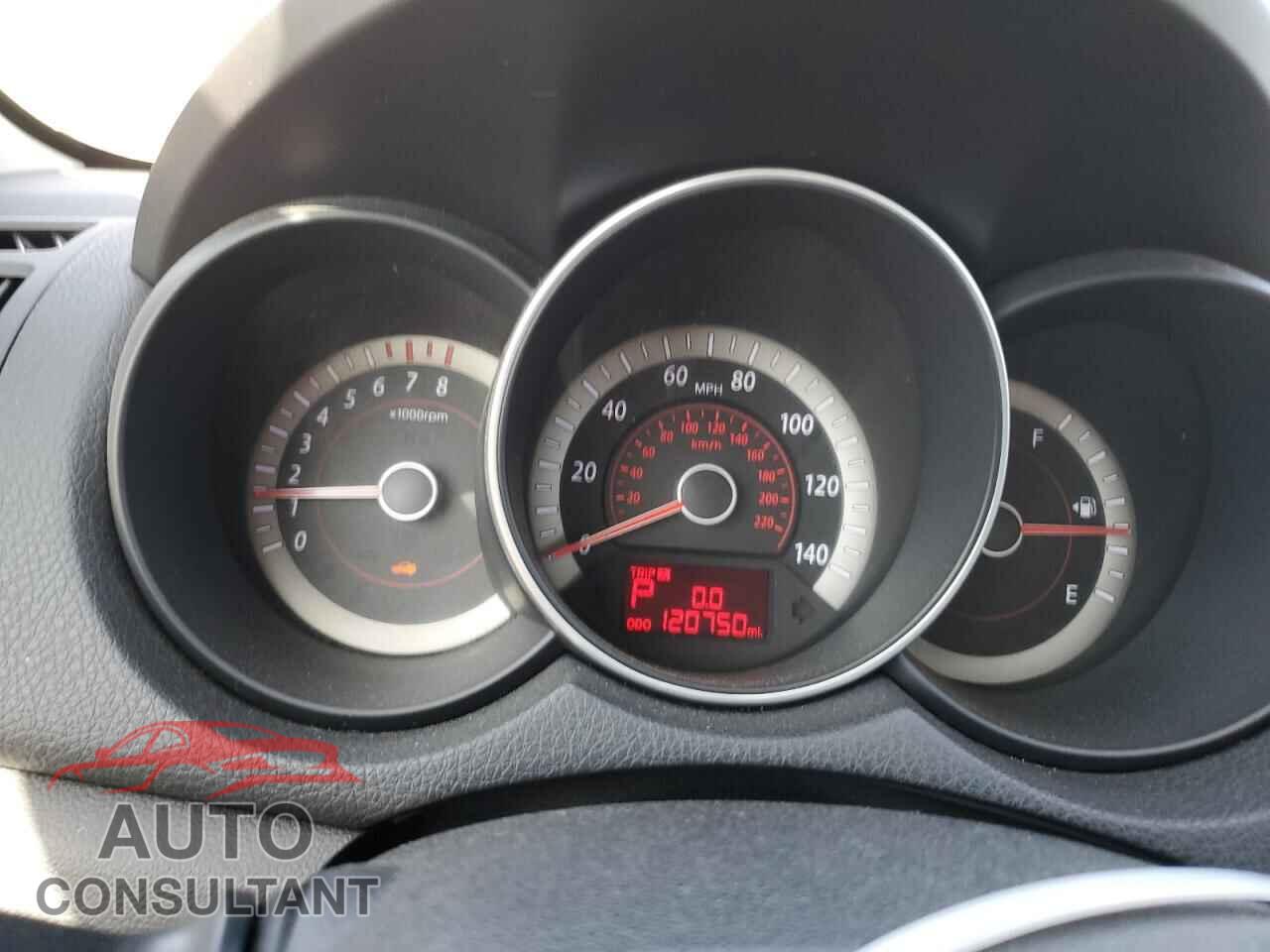 KIA FORTE 2011 - KNAFU6A28B5398742