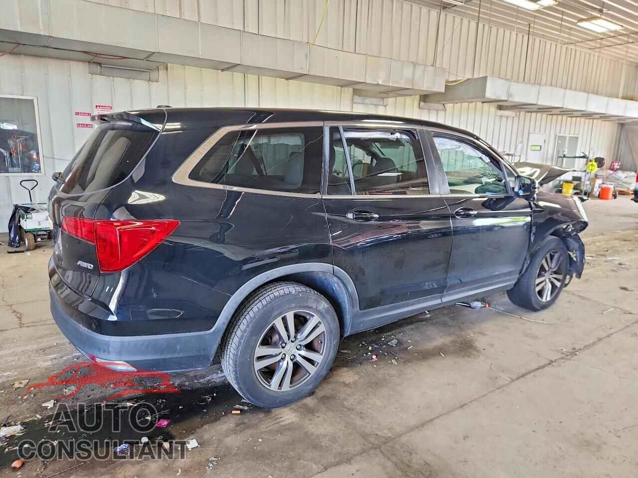 HONDA PILOT 2017 - 5FNYF6H52HB018730