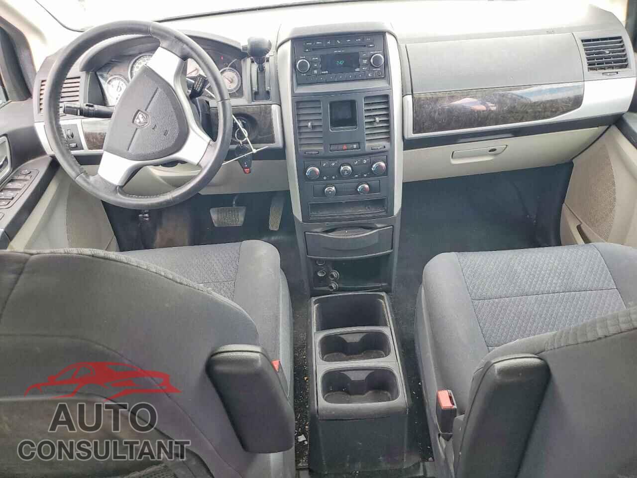DODGE CARAVAN 2010 - 2D4RN5D10AR247585