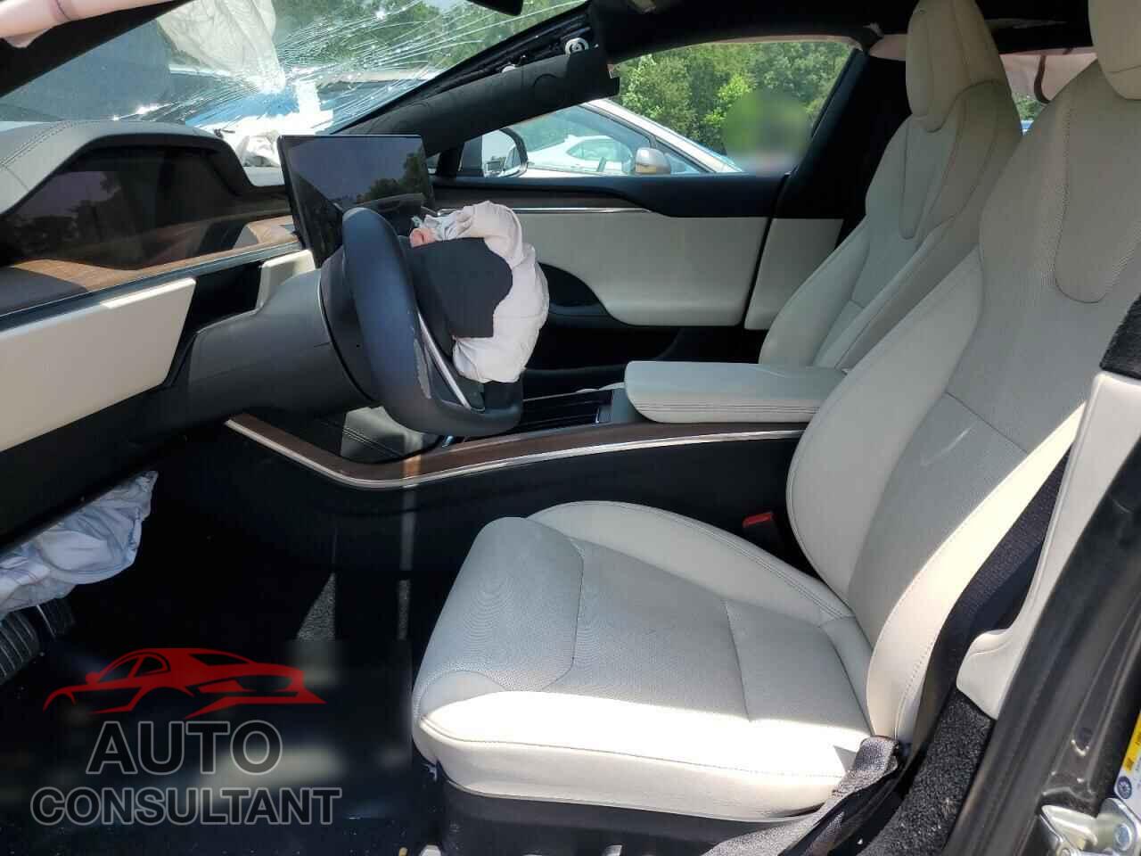 TESLA MODEL S 2022 - 5YJSA1E52NF486951