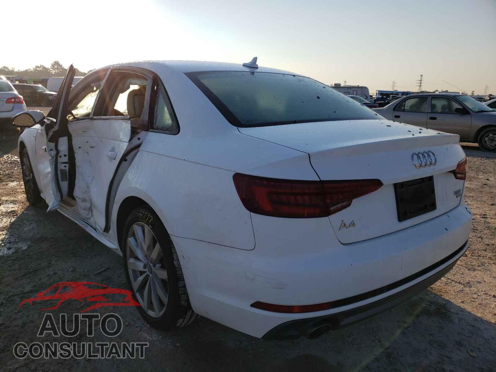AUDI A4 2018 - WAUKMAF47JA039352
