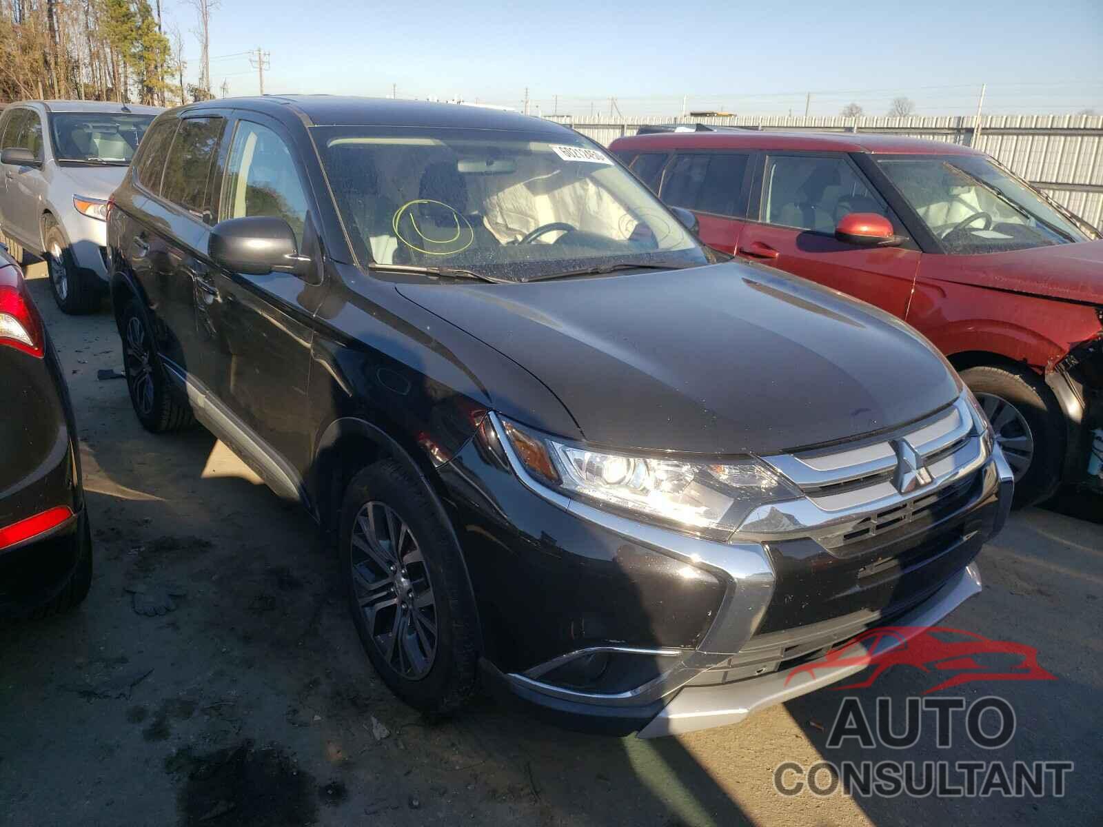 MITSUBISHI OUTLANDER 2017 - JA4AD2A38HZ038218