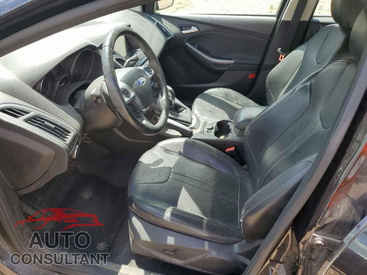 FORD FOCUS 2013 - 1FADP3J27DL107636