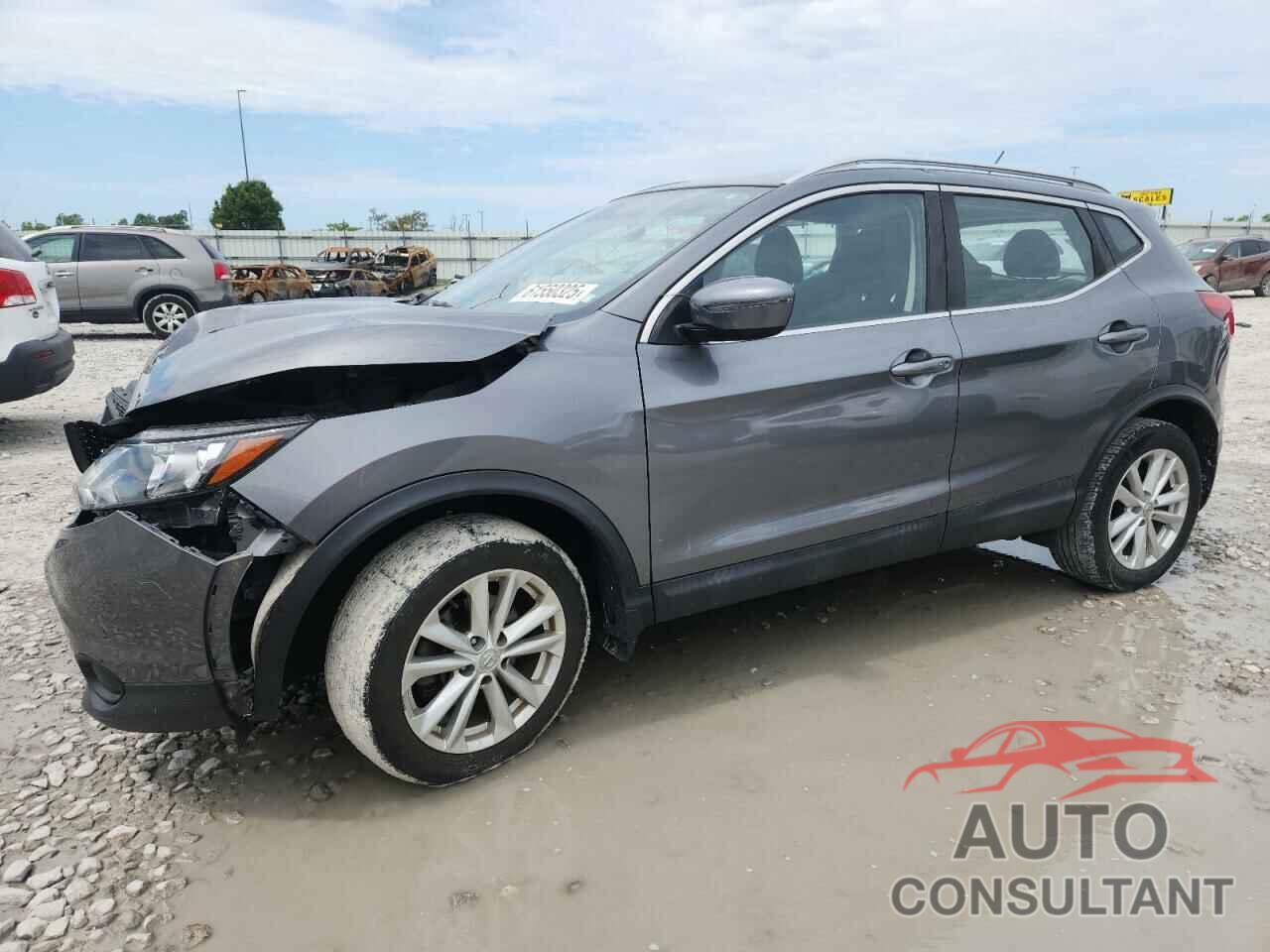 NISSAN ROGUE 2018 - JN1BJ1CR6JW267960