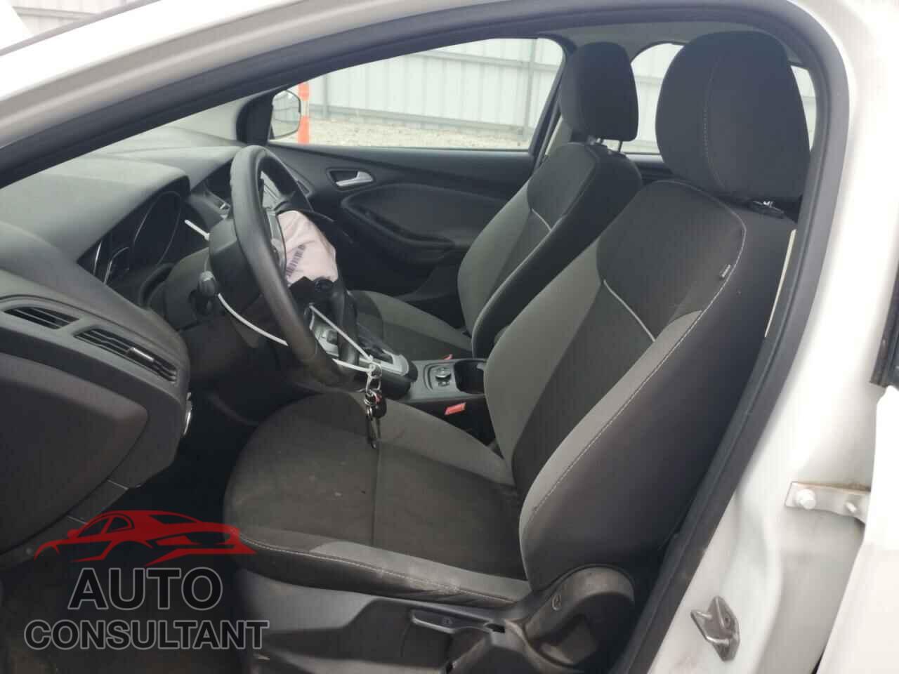 FORD FOCUS 2014 - 1FADP3F23EL252683
