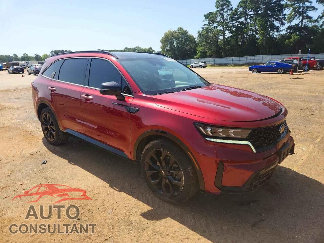 KIA SORENTO 2021 - 5XYRK4LF4MG024682