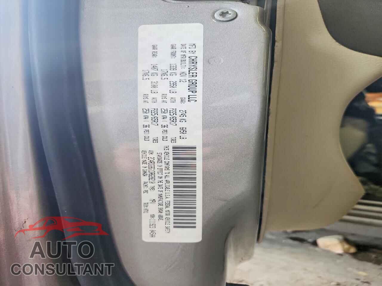 DODGE CARAVAN 2013 - 2C4RDGBG1DR628210