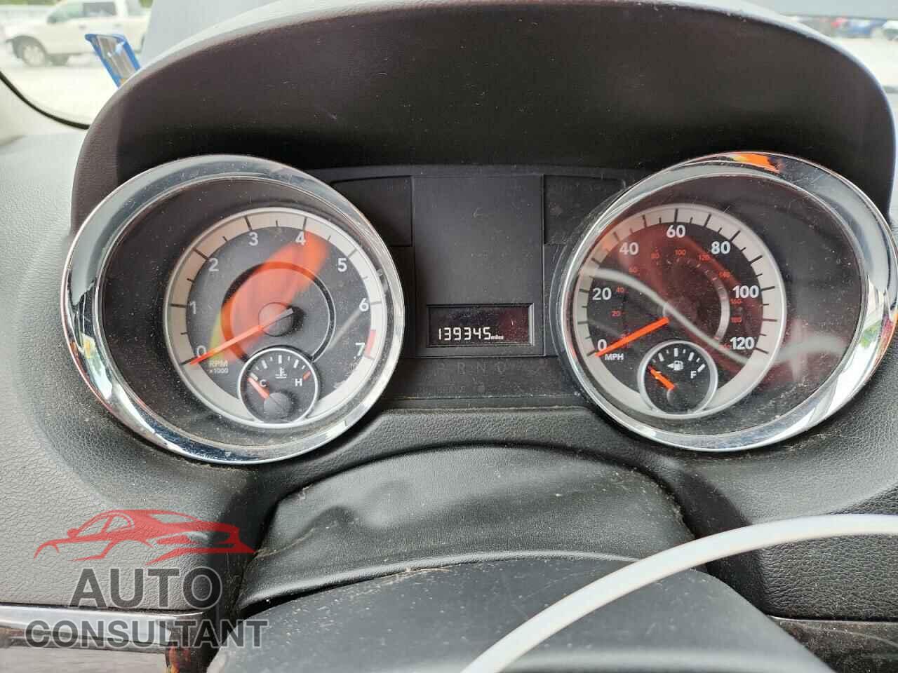 DODGE CARAVAN 2013 - 2C4RDGCG7DR528420