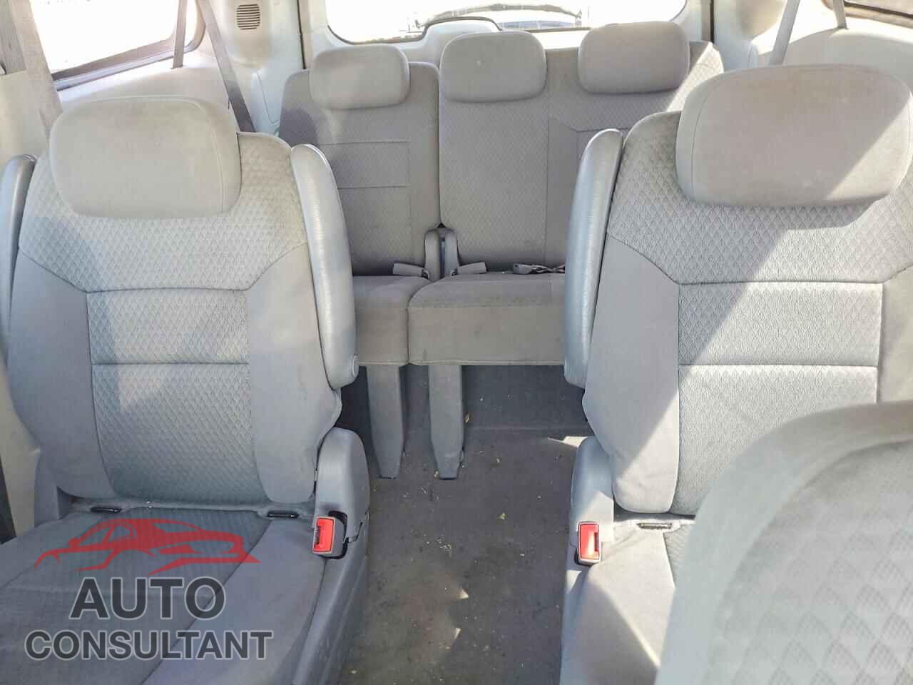 DODGE CARAVAN 2010 - 2D4RN4DE2AR318525