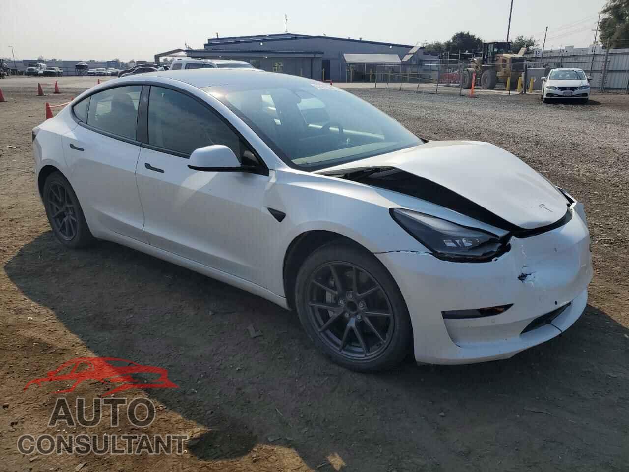 TESLA MODEL 3 2021 - 5YJ3E1EA2MF021140