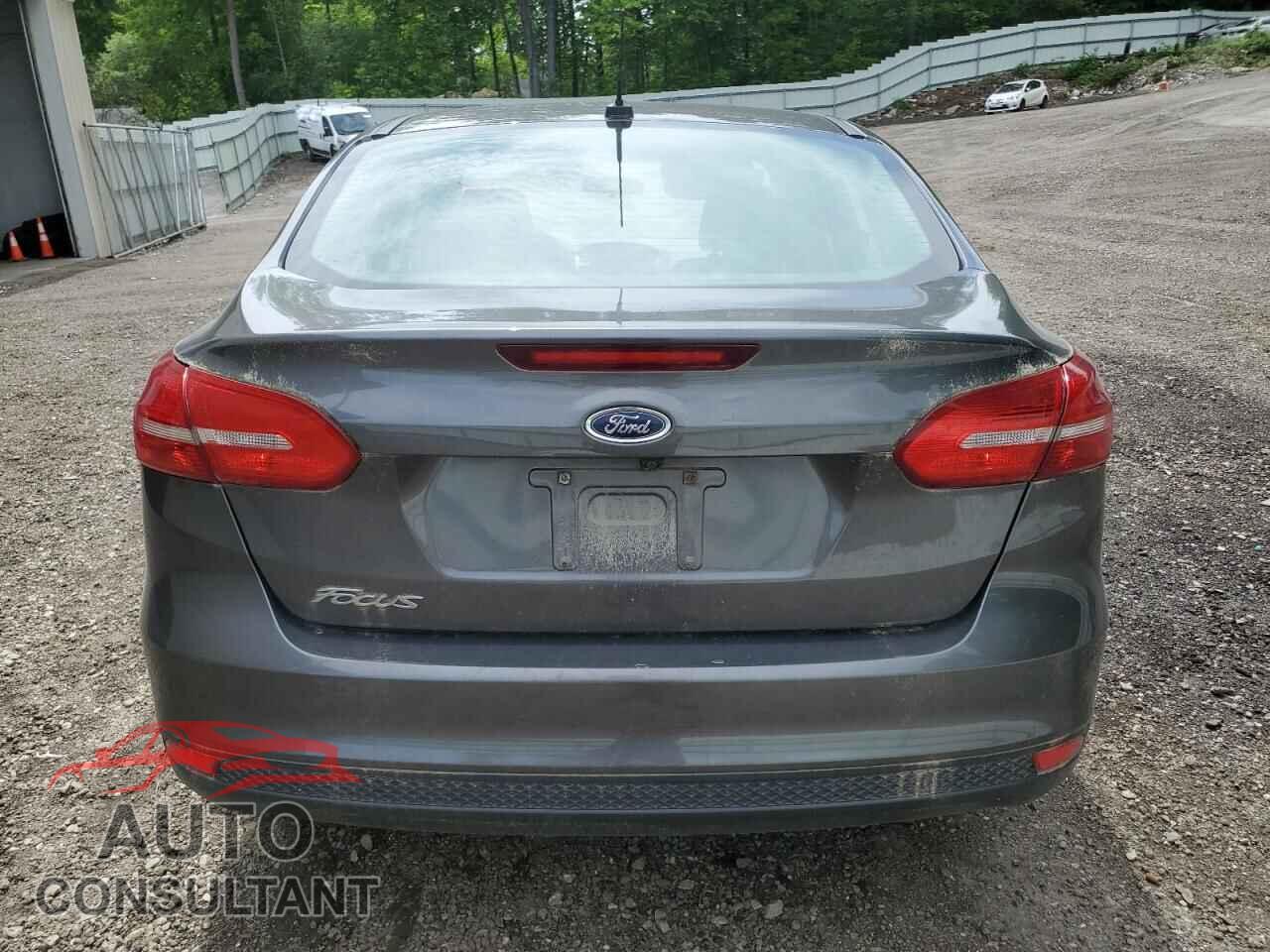 FORD FOCUS 2018 - 1FADP3E29JL298062