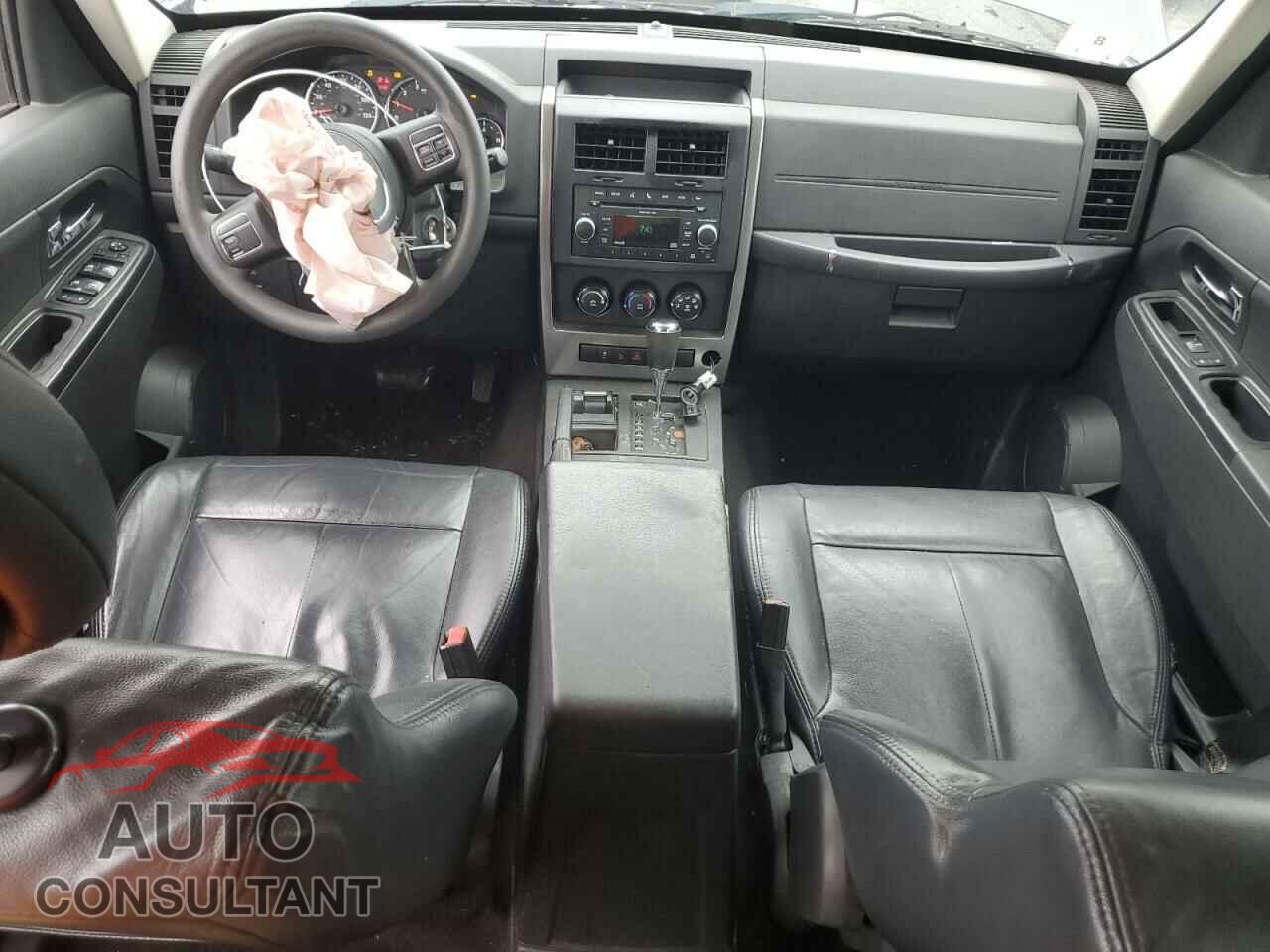 JEEP LIBERTY 2011 - 1J4PN2GK3BW575111