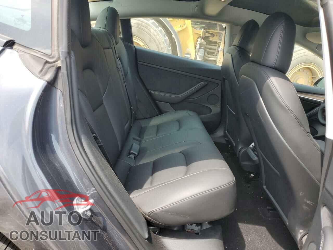 TESLA MODEL 3 2023 - 5YJ3E1EB9PF452491
