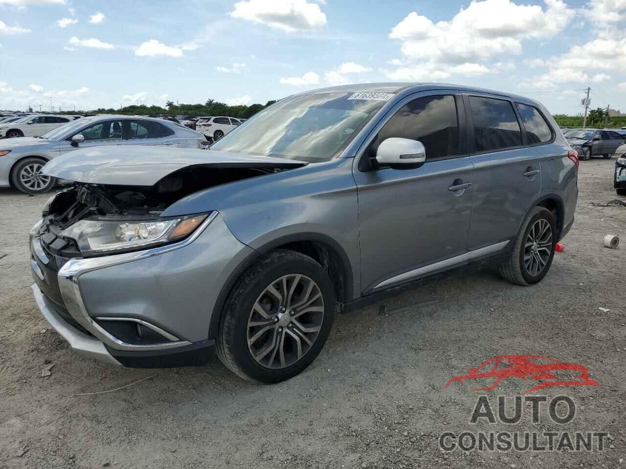 MITSUBISHI OUTLANDER 2018 - JA4AD3A33JZ000388