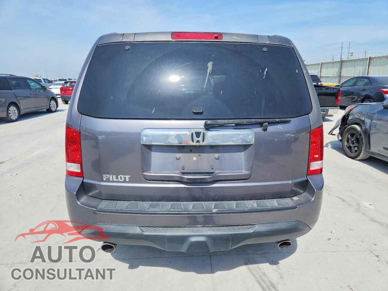 HONDA PILOT 2014 - 5FNYF3H57EB008947