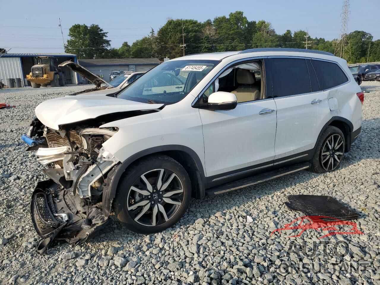 HONDA PILOT 2021 - 5FNYF6H00MB046394