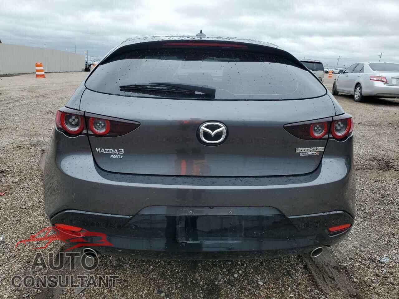 MAZDA 3 2021 - JM1BPBML7M1300641