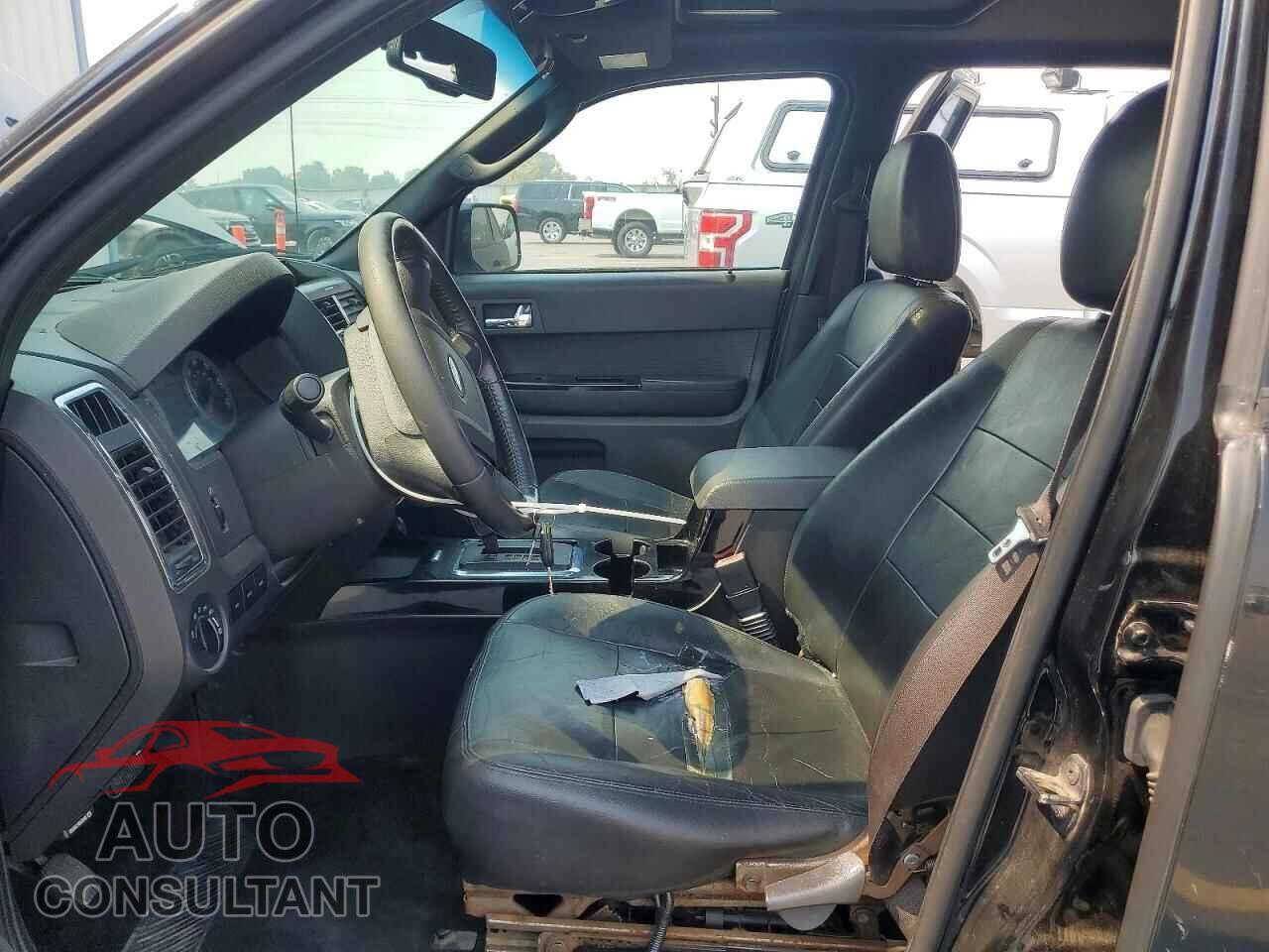 FORD ESCAPE 2010 - 1FMCU9DG3AKA15039