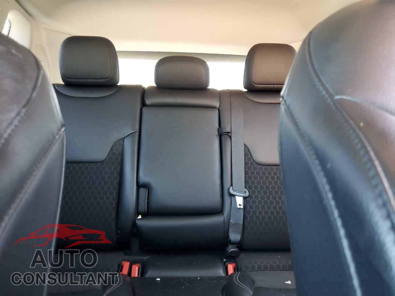 JEEP COMPASS 2021 - 3C4NJDBB3MT537575