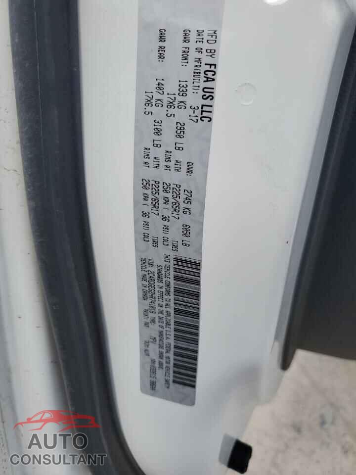 DODGE CARAVAN 2017 - 2C4RDGEG2HR741018
