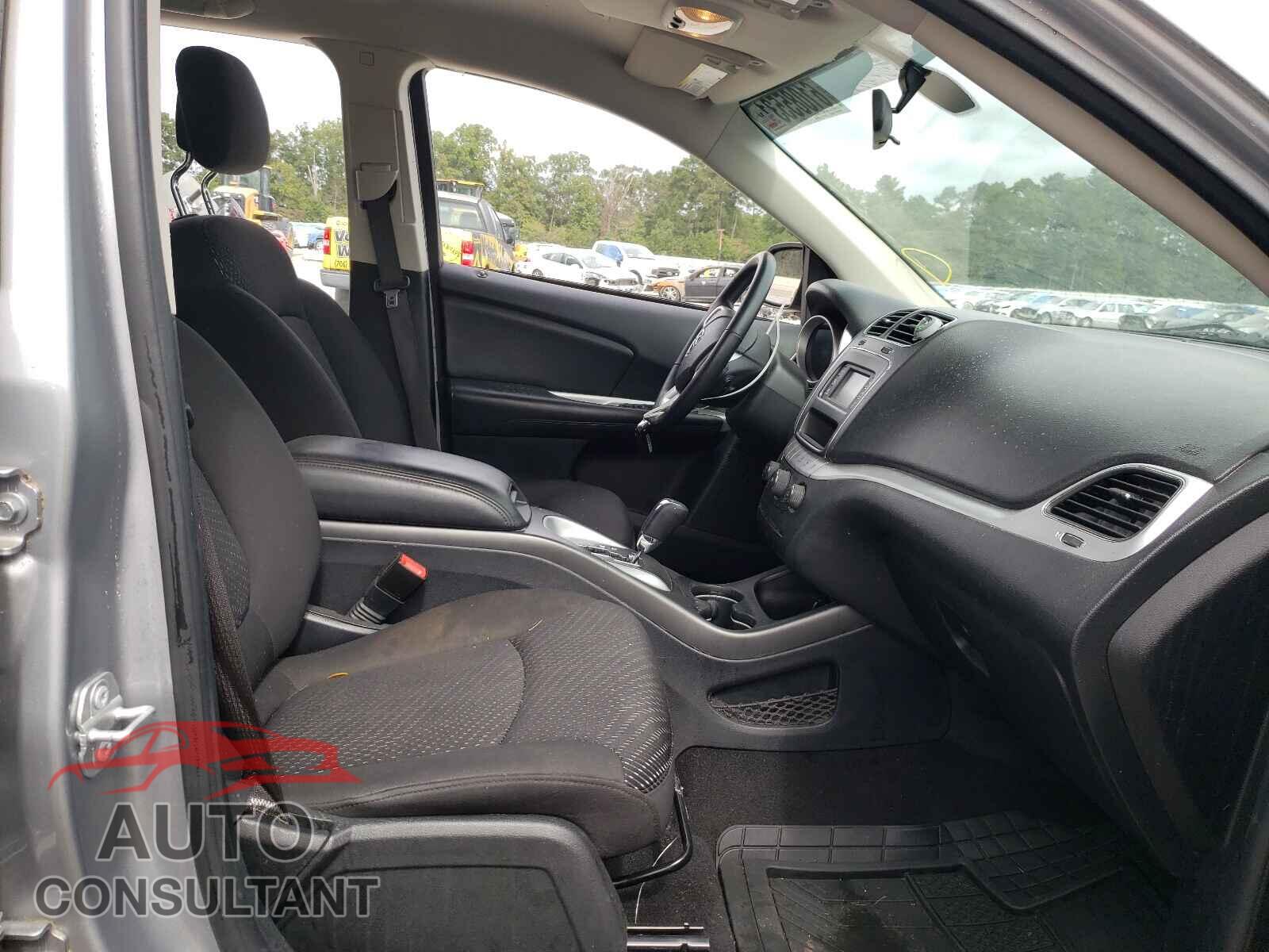 DODGE JOURNEY 2018 - 3C4PDCBB2JT376433